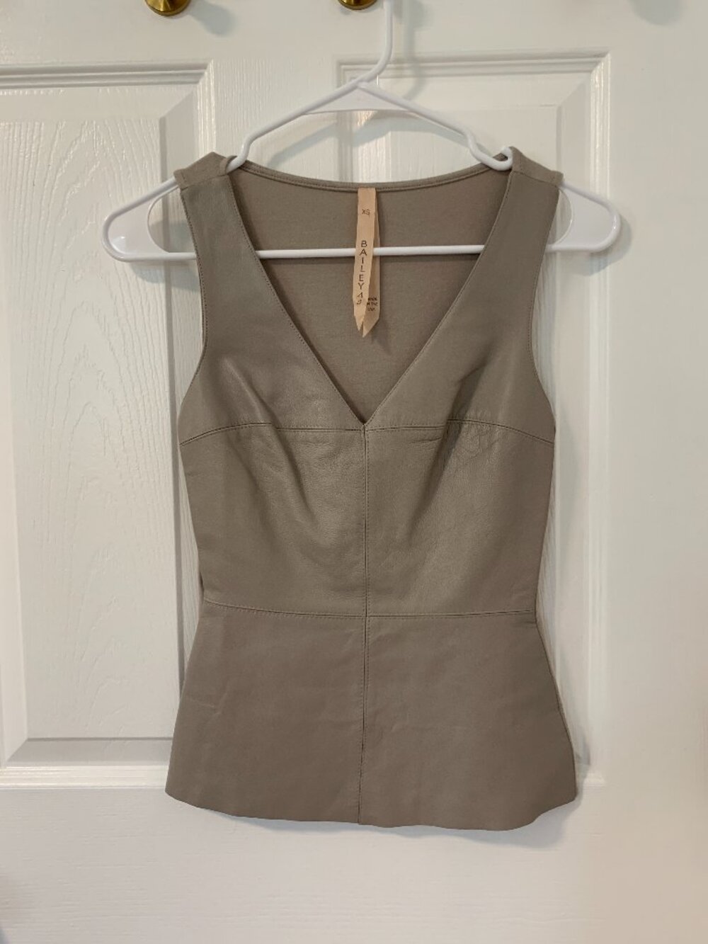 Bailey 44 Leather V-Neck Tank Top Taupe Gray XS